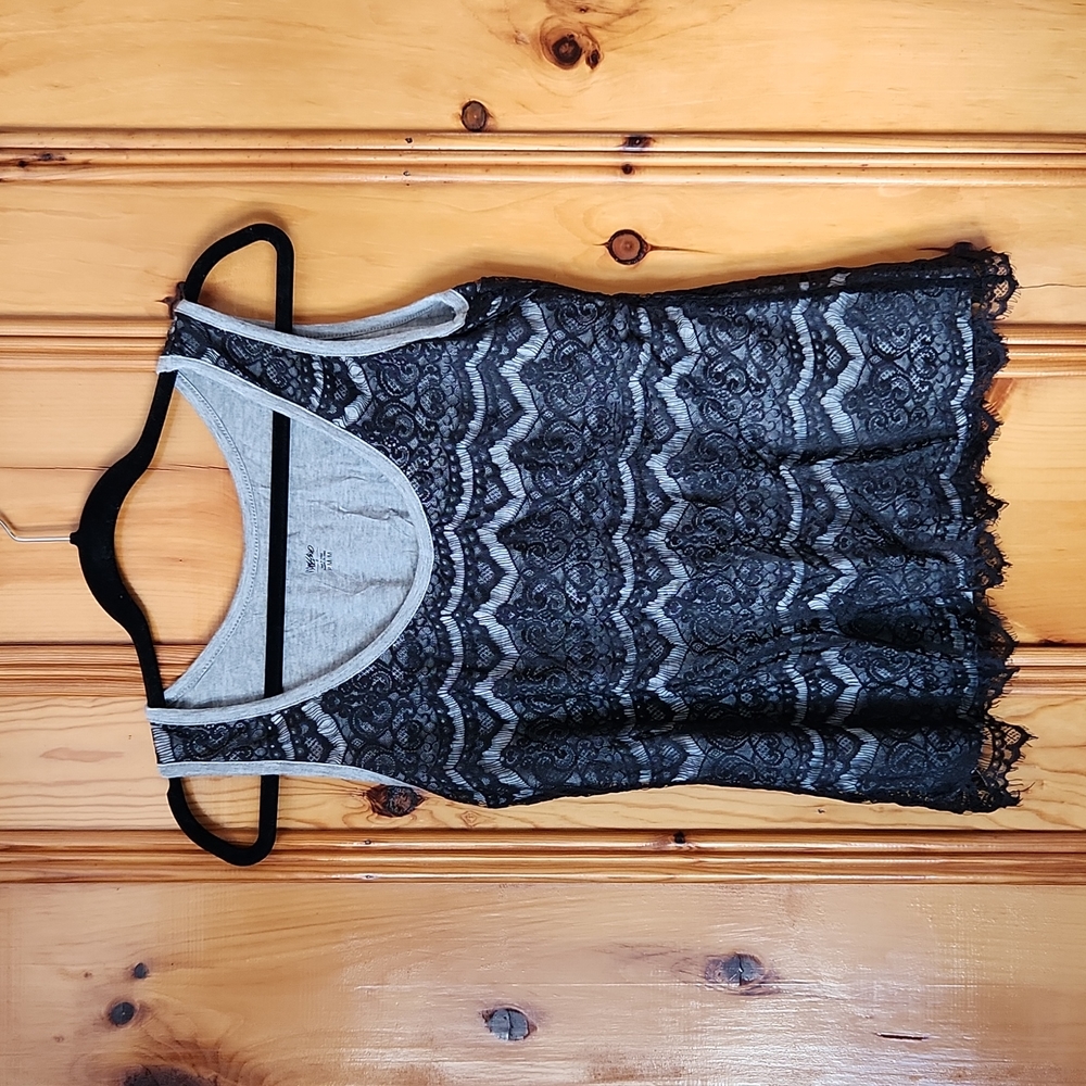 Mossimo lace overlay tank